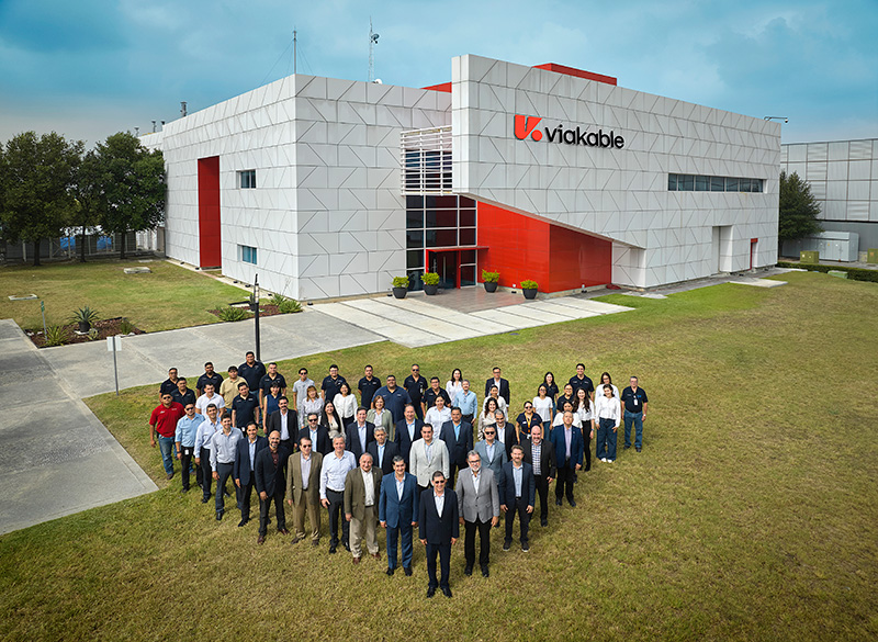 15 años CETIV: El CETIV, que conmemora 15 años, es un espacio dedicado a la investigación aplicada, la creación de nuevos productos y la validación de tecnologías avanzadas.